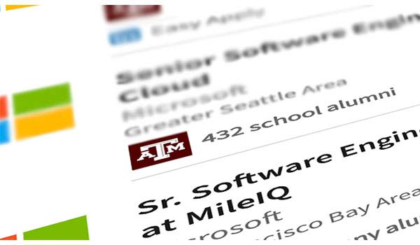 432名校友在微软担任高级软件工程师。