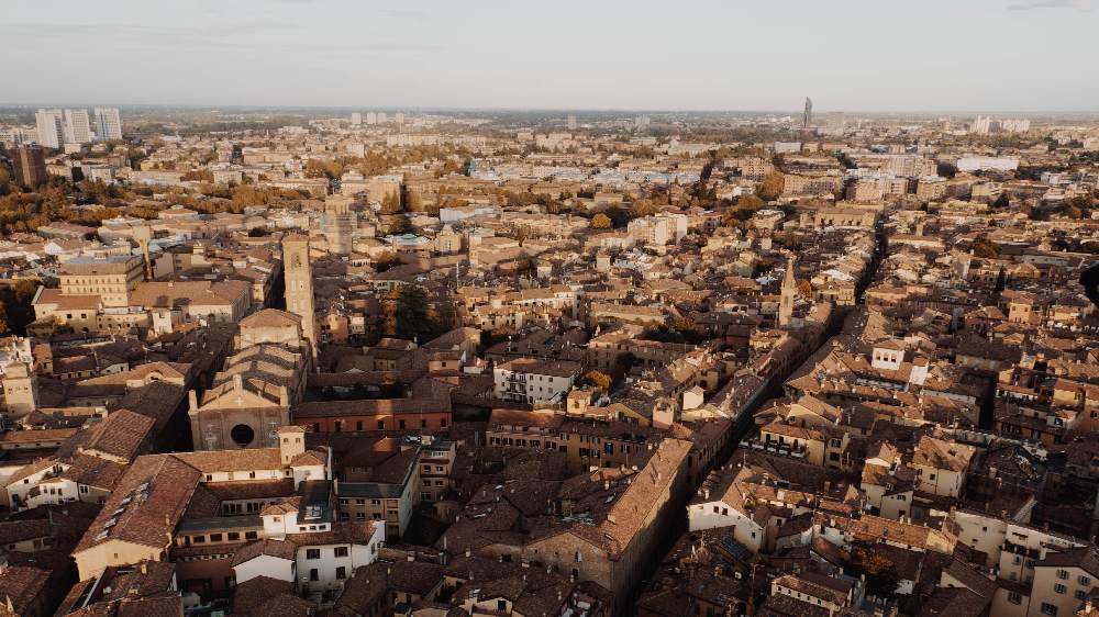 意大利博洛尼亚的建筑鸟瞰图
